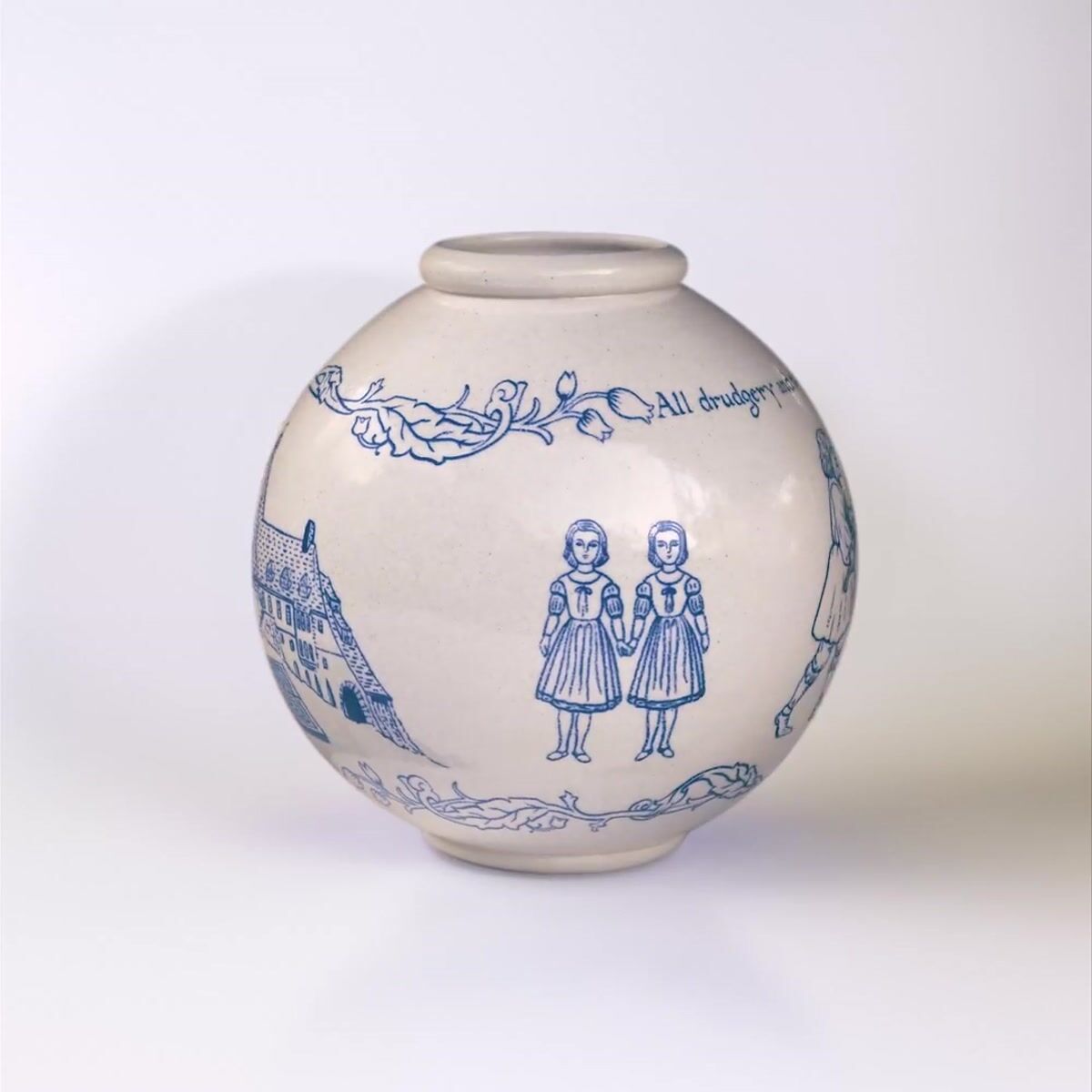 The Shining Moon Pot